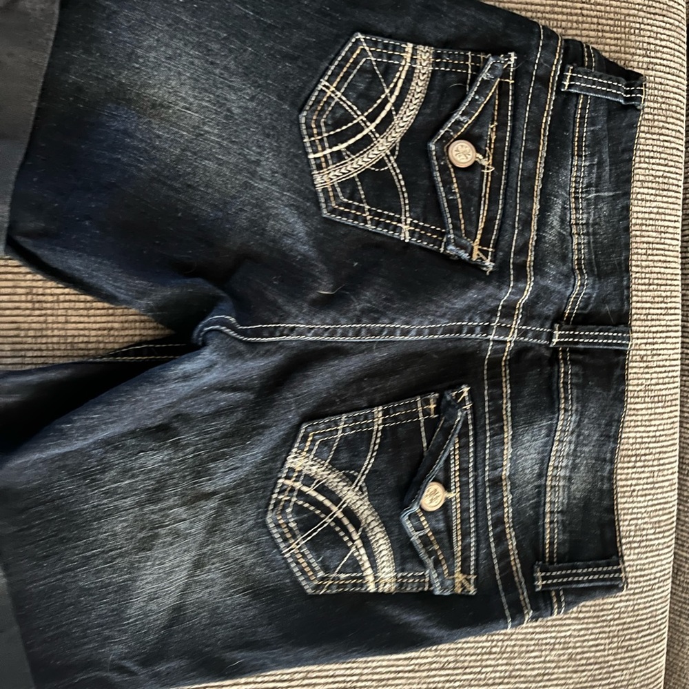 Brand new pair of no boundaries size 13 shorts - Picture 3 of 3